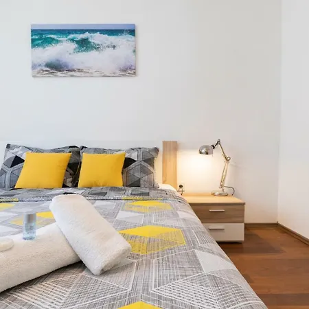 Apartament Castropola